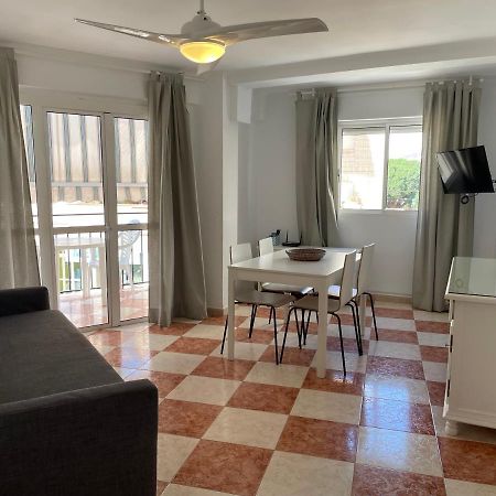 Edif Casablanca Apartment เนร์คา ภายนอก รูปภาพ
